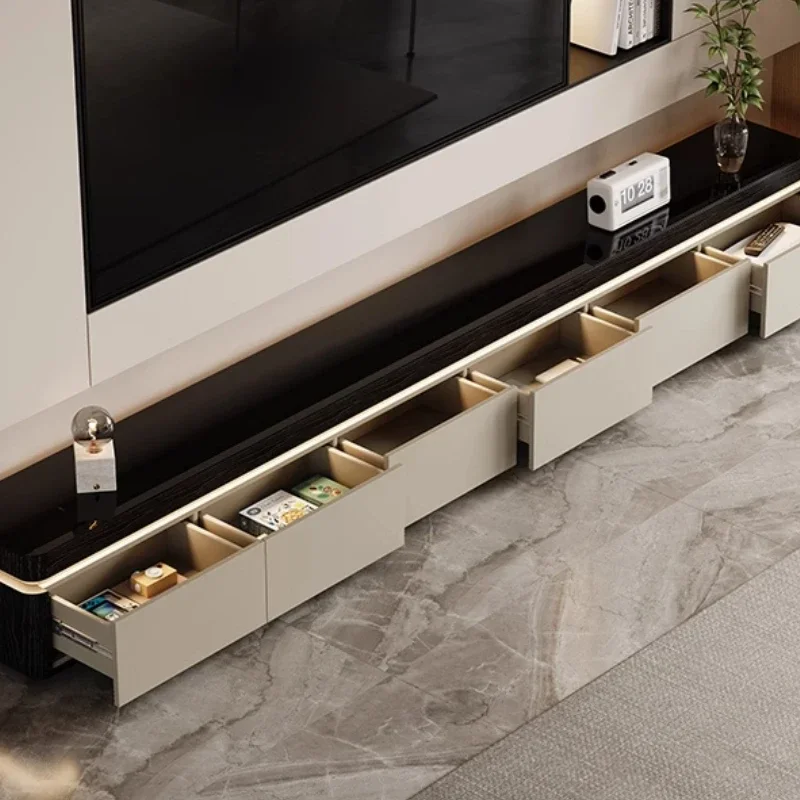 حامل تلفزيون أنيق موفر للمساحة - مراجعة Sustainable Living Spaces وسعره